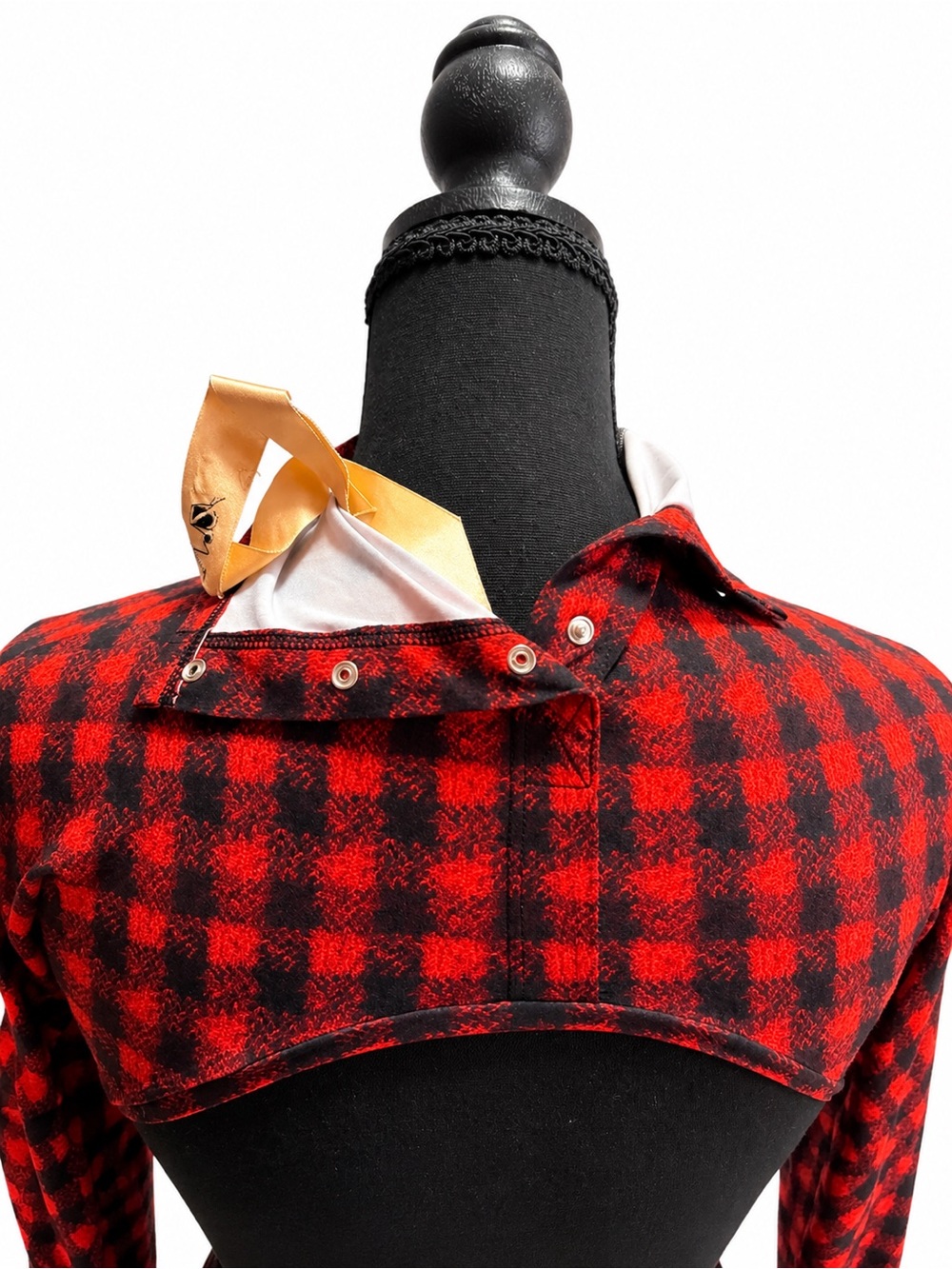 GILMAR Made In Italy Red Black Buffalo Plaid Open Back Turtle Neck Top NWT - Picture 7 of 11